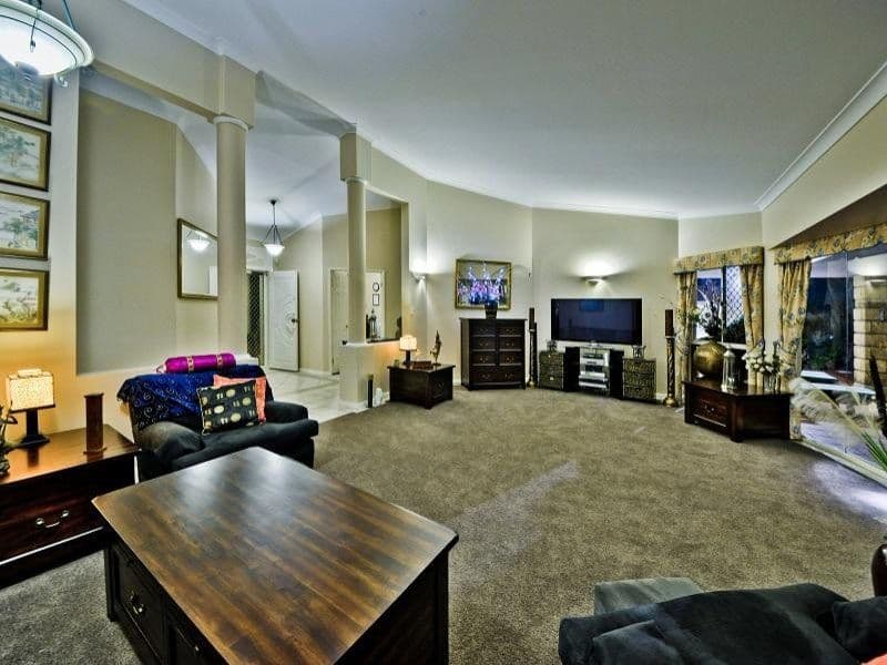 2 Parkwater Point, HELENSVALE QLD 4212, Helensvale - Thumbnail 5
