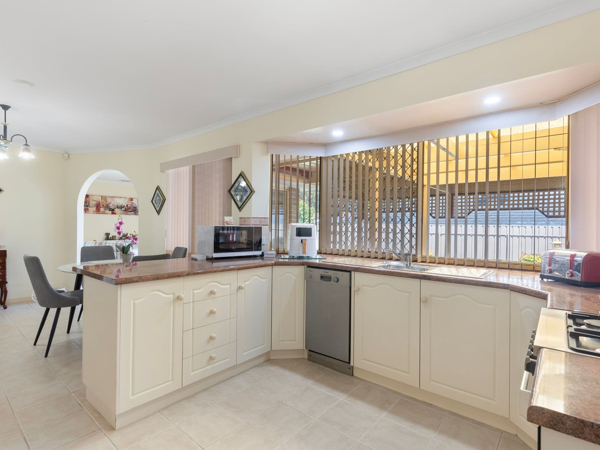 83 Investigator Drive, Woodcroft SA 5162, Woodcroft - Thumbnail 8