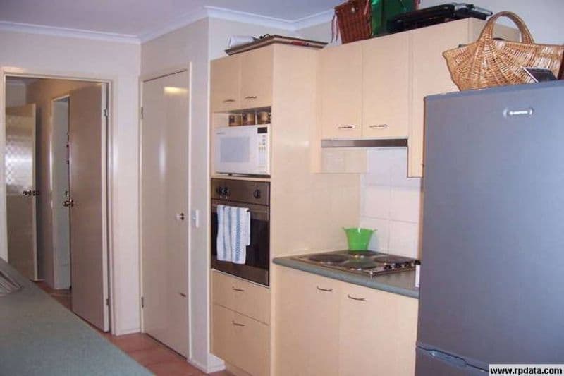 3 Nadine Place, DECEPTION BAY QLD 4508, Deception Bay - Thumbnail 5