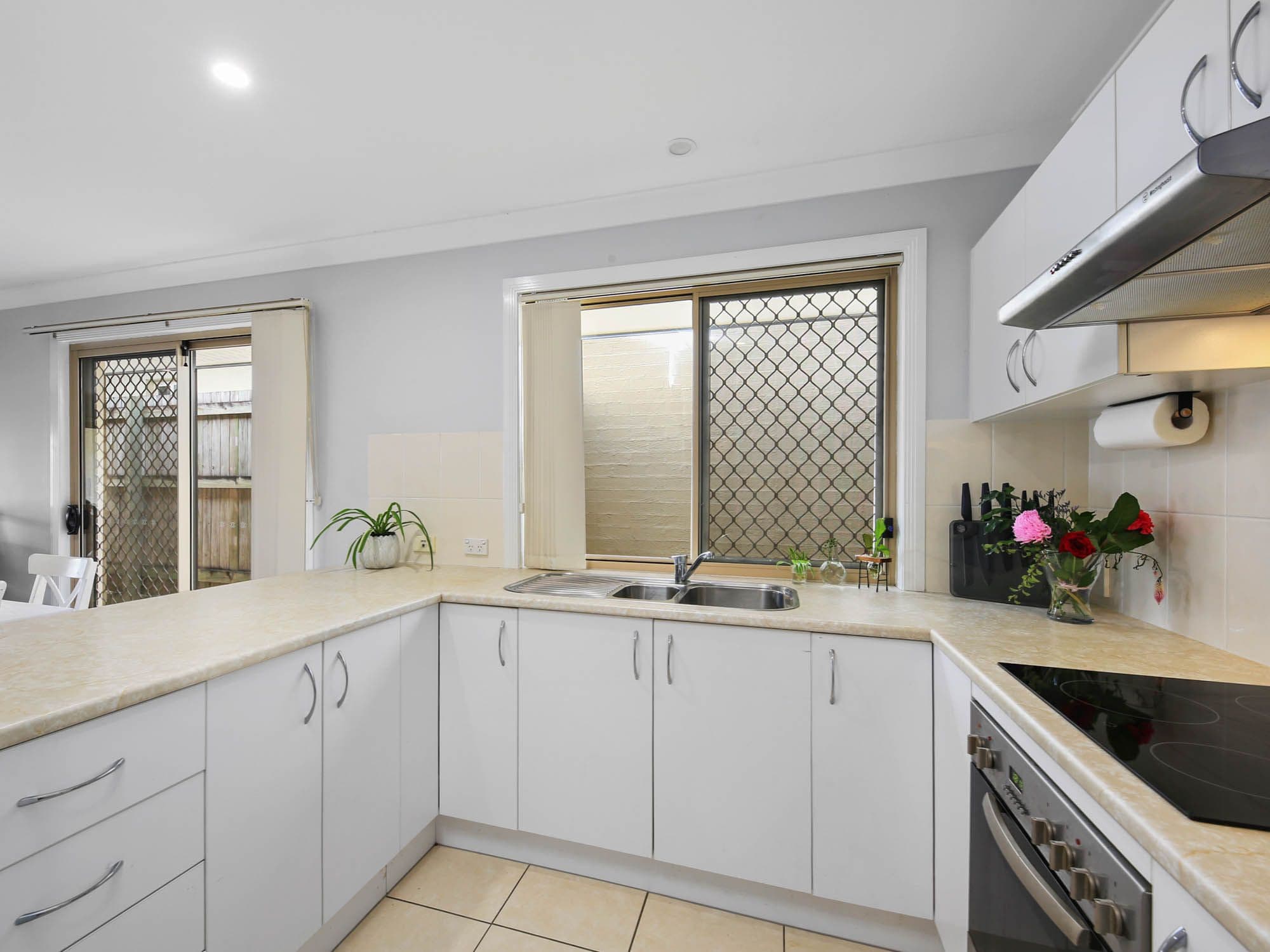 6 Benarkin Close, Waterford QLD 4133, Waterford - Thumbnail 3