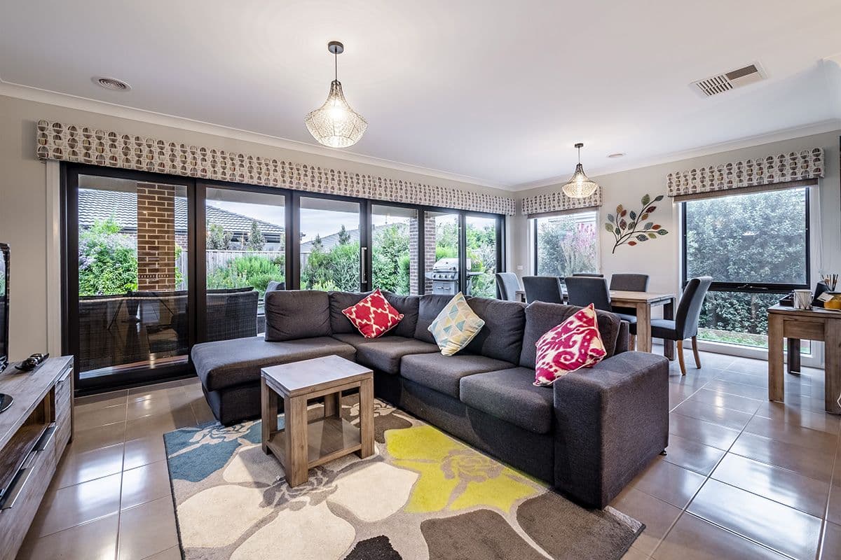 19 Union Street, Clyde North VIC 3978, Clyde North - Thumbnail 7