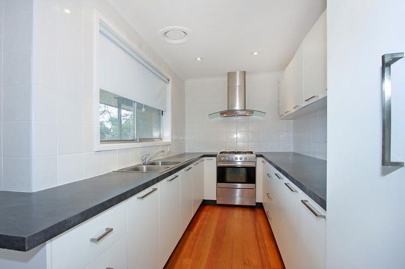 6 Orlanda Court, MORNINGTON VIC 3931, Mornington - Thumbnail 3