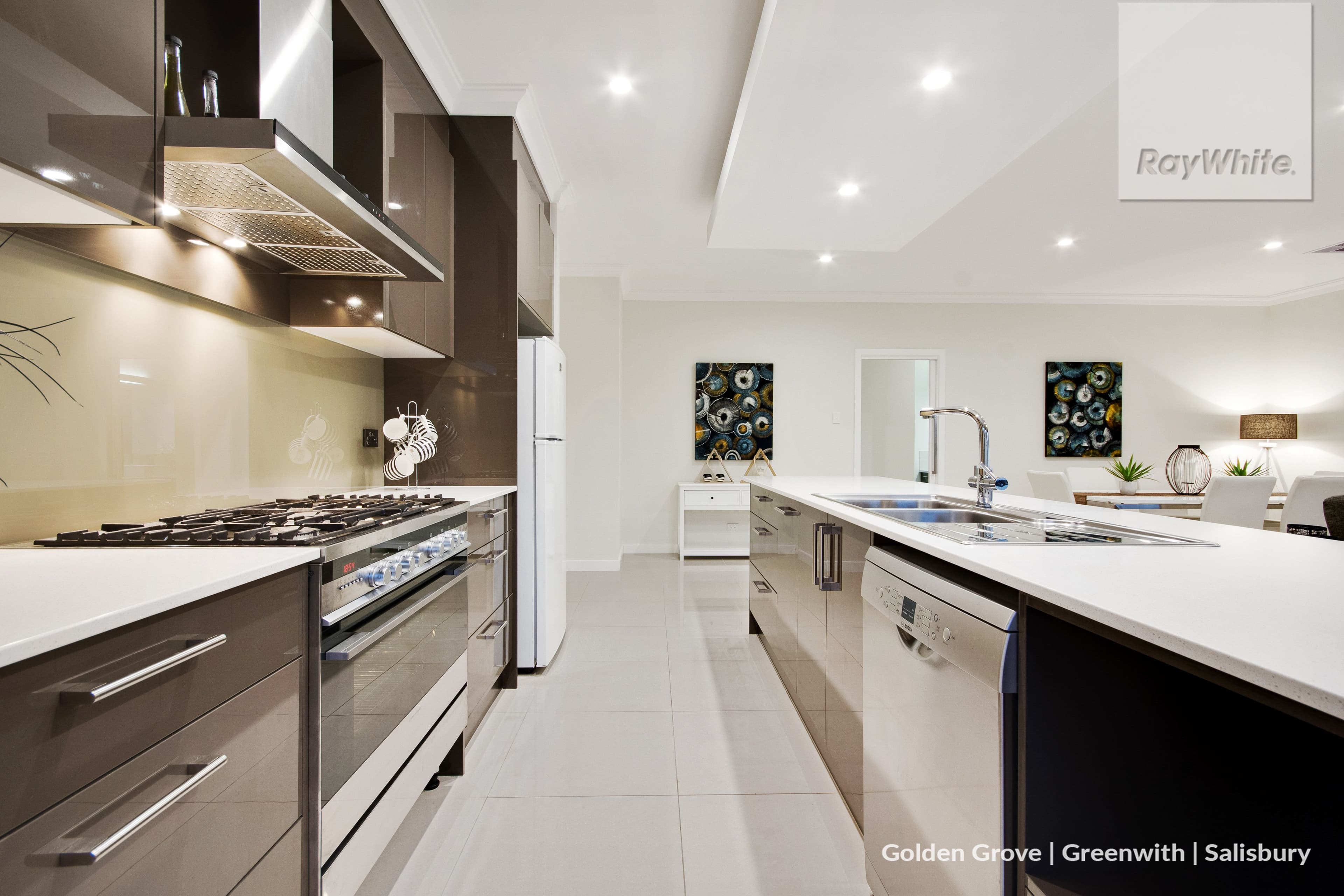 16 Crown Court, Munno Para West SA 5115, Munno Para West - Thumbnail 3