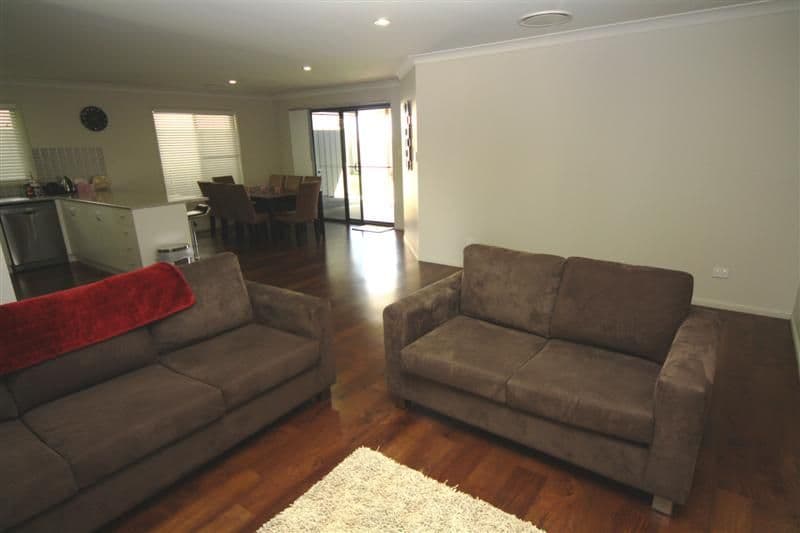 11 Sullivan Crescent, DALBY QLD 4405, Dalby - Thumbnail 4