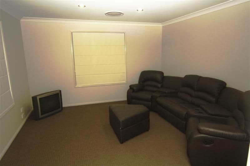 11 Sullivan Crescent, DALBY QLD 4405, Dalby - Thumbnail 5