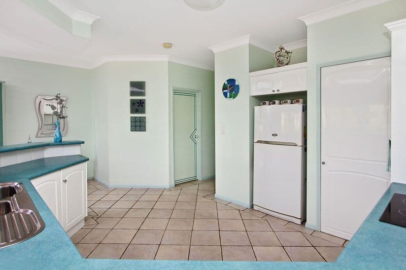 51 Daintree Place, RIVERHILLS QLD 4074, Riverhills - Thumbnail 5