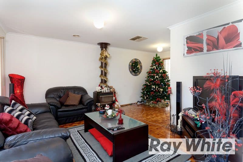 8 Firbank Close, LANGWARRIN VIC 3910, Langwarrin - Thumbnail 6
