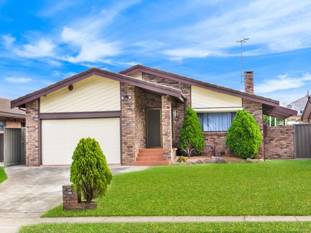 60 Roland Street, Bossley Park - Image 1