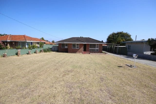 90 CALLISON Way, Koondoola WA 6064, Koondoola - Thumbnail 2