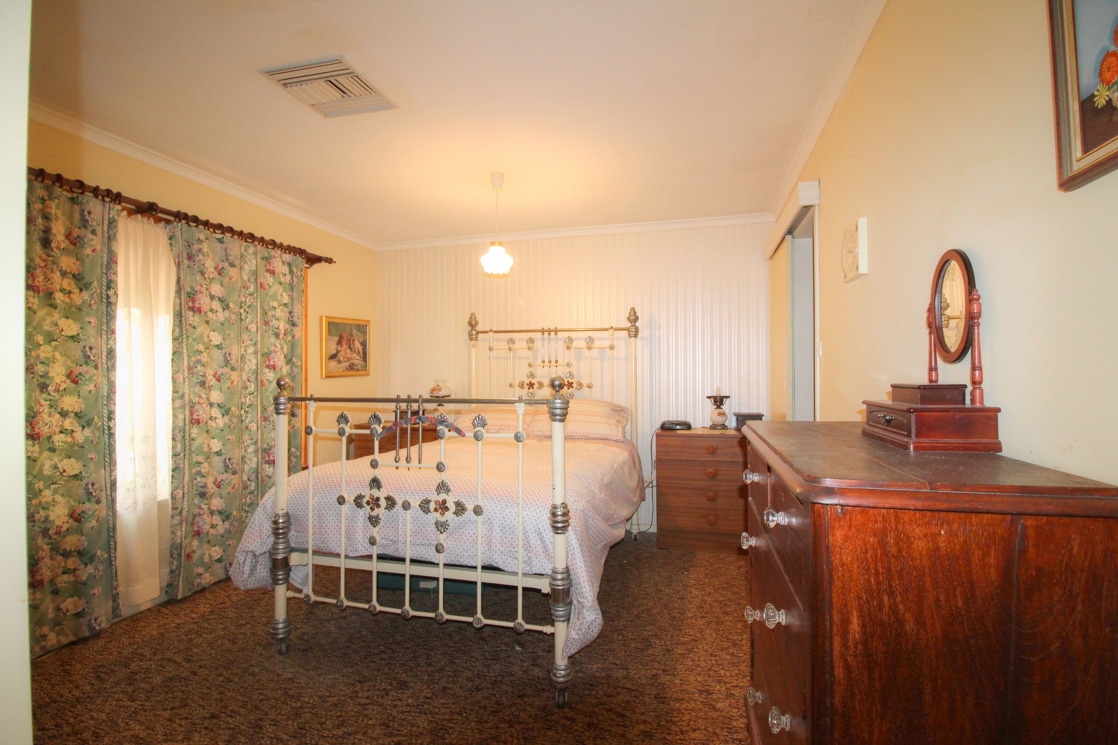 17 Twentieth Street, Renmark SA 5341, Renmark - Thumbnail 8