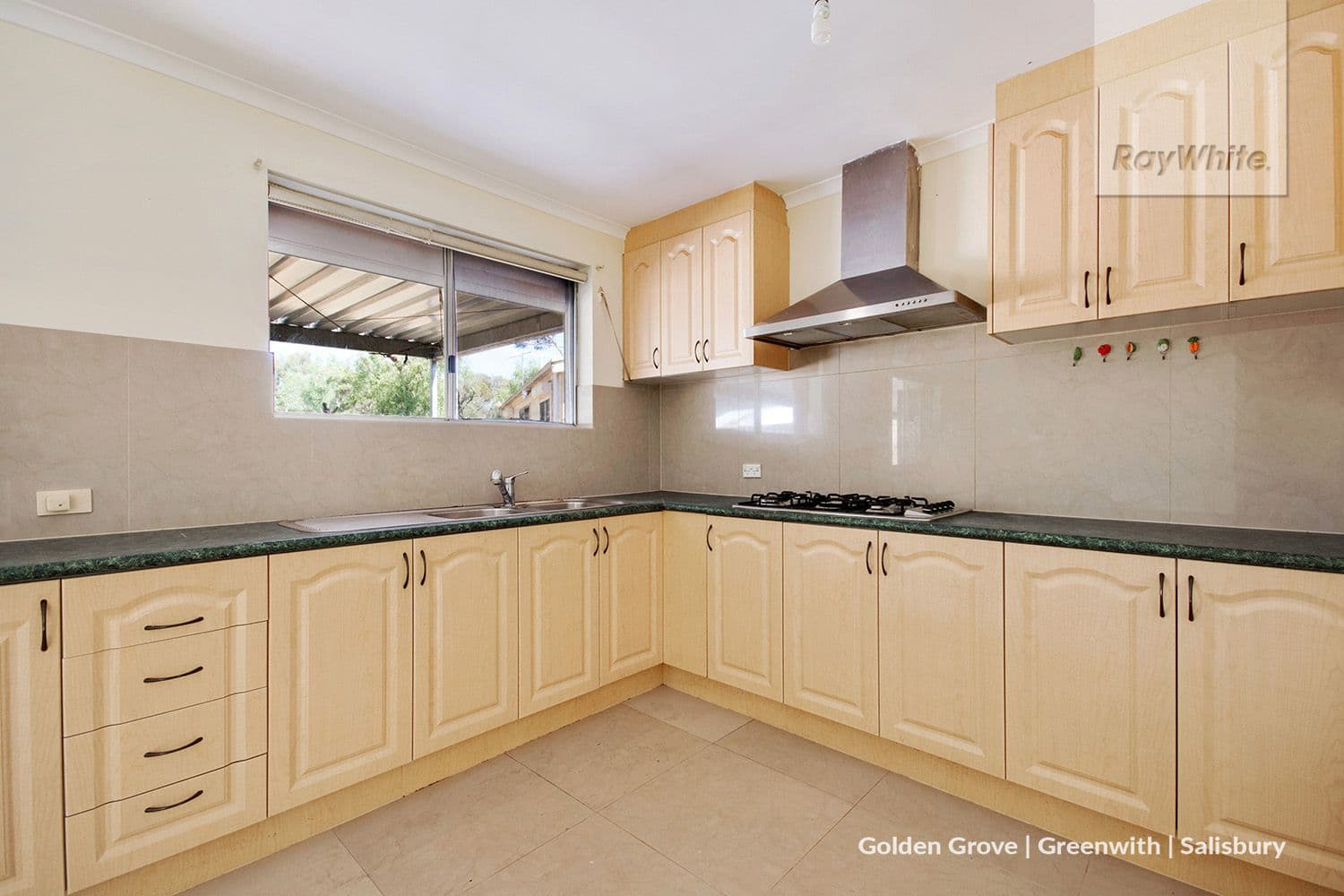 8 Hasse Court, Parafield Gardens SA 5107, Parafield Gardens - Thumbnail 4