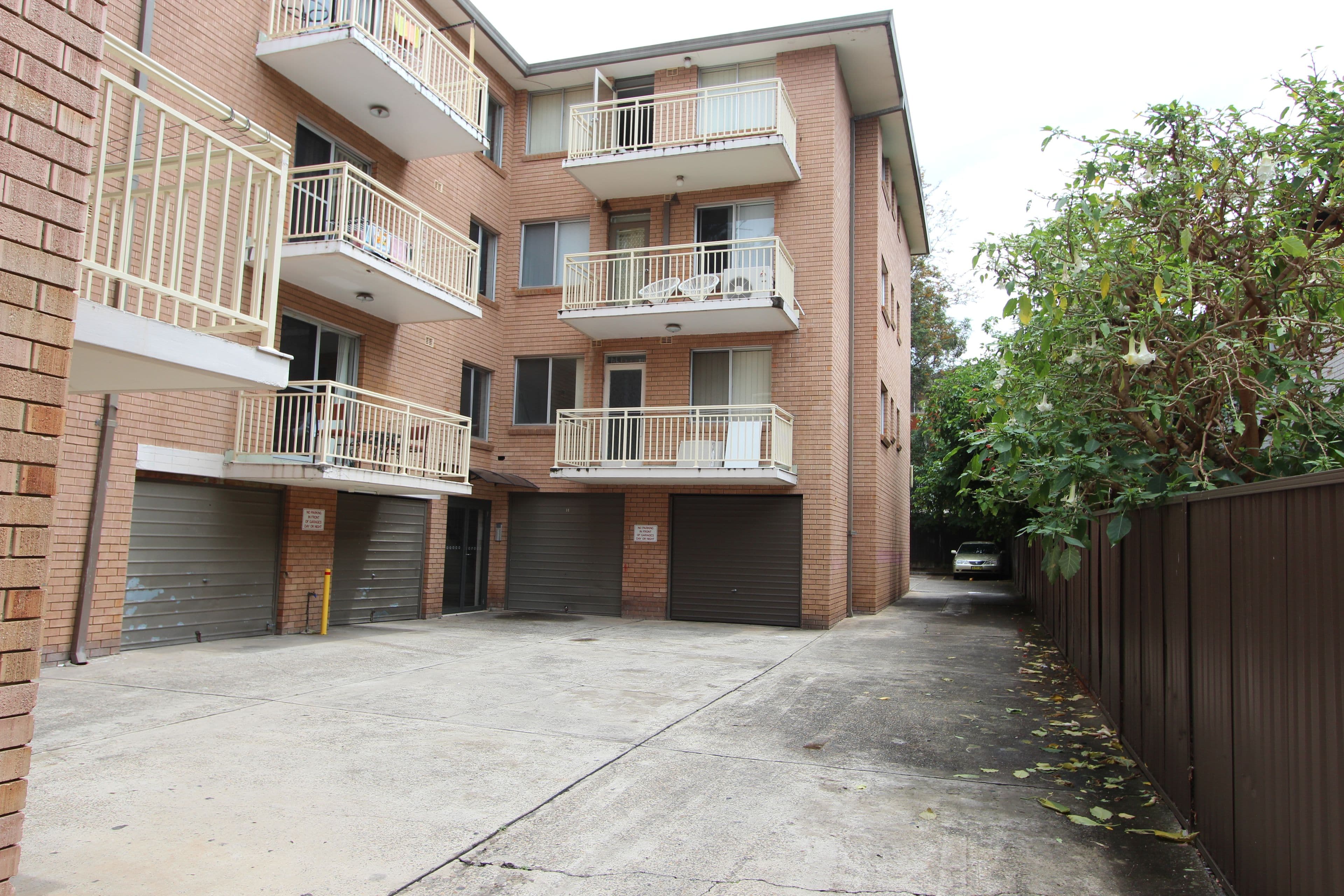 18 York Street, Fairfield - Thumbnail 2