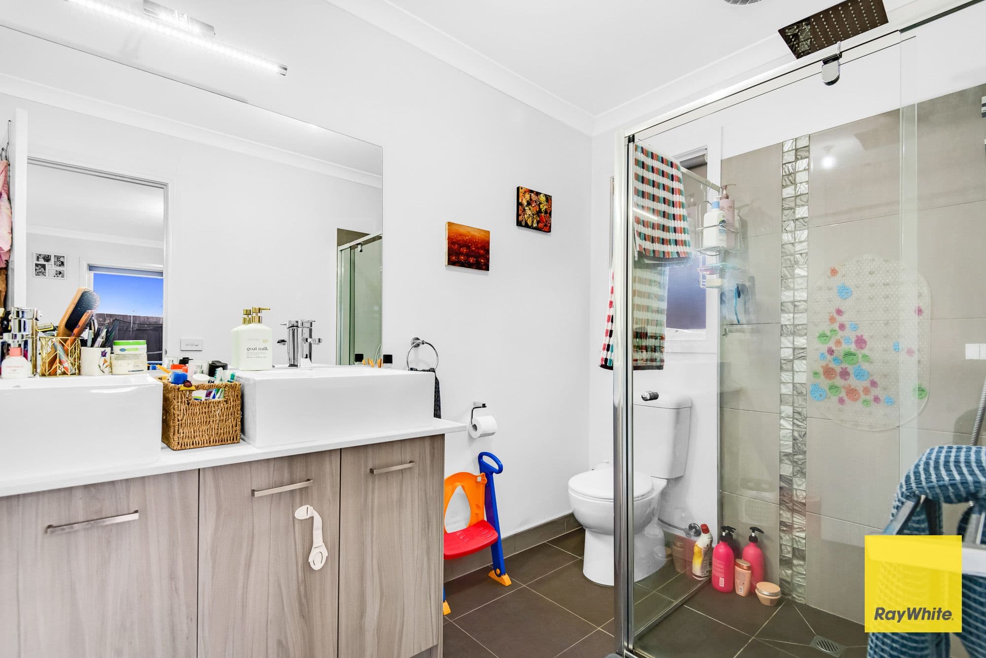 25A Castleton Avenue, Tarneit VIC 3029, Tarneit - Thumbnail 3