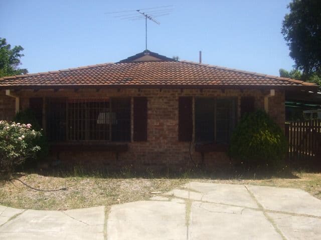 4 Dower Street, ARMADALE WA 6112, Armadale - Thumbnail 2