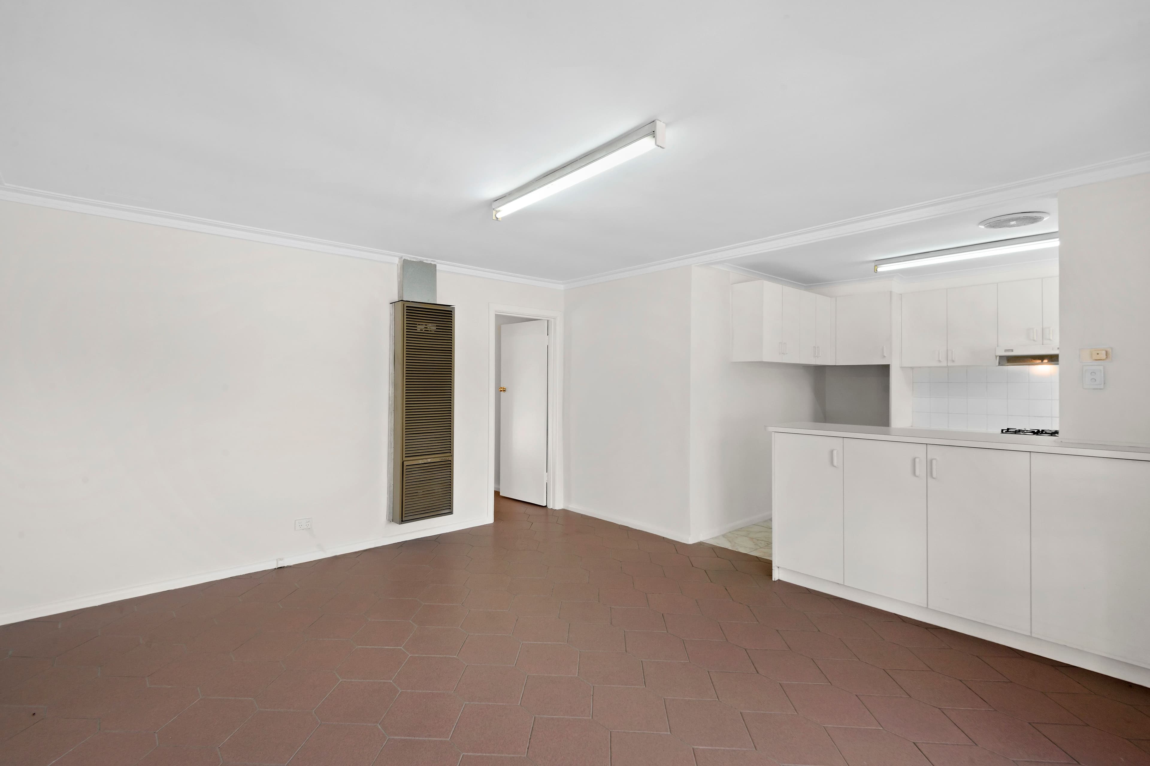 4 Sydney Street, Clayton South VIC 3169, Clayton South - Thumbnail 4