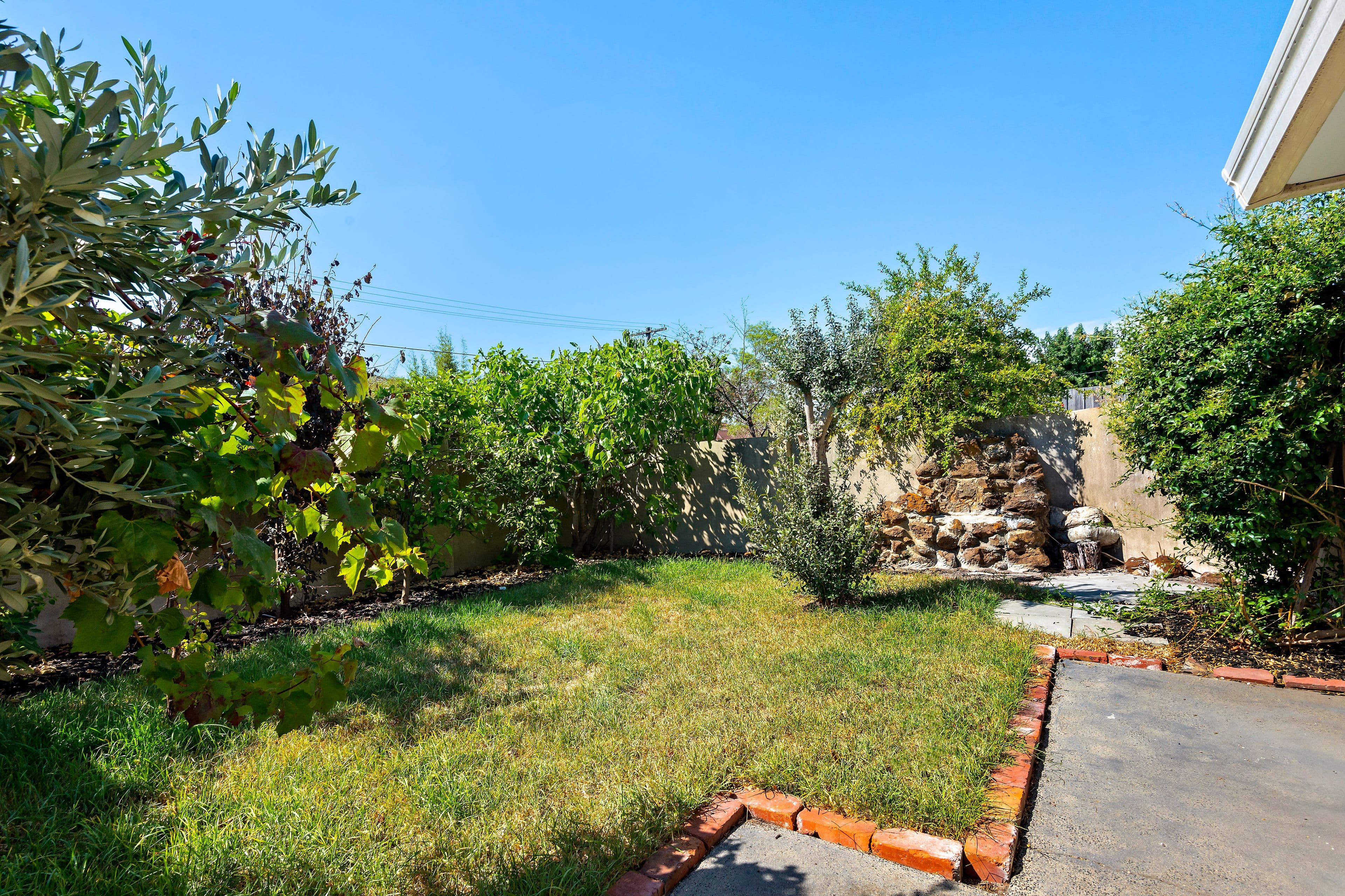 4 Sydney Street, Clayton South VIC 3169, Clayton South - Thumbnail 8