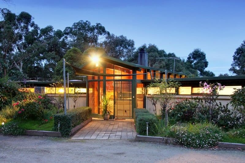 118 BRYSONS Road, WARRANDYTE SOUTH VIC 3134, Warrandyte South - Thumbnail 3