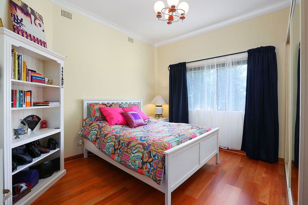 18 Dudley Street, Haberfield - Thumbnail 2
