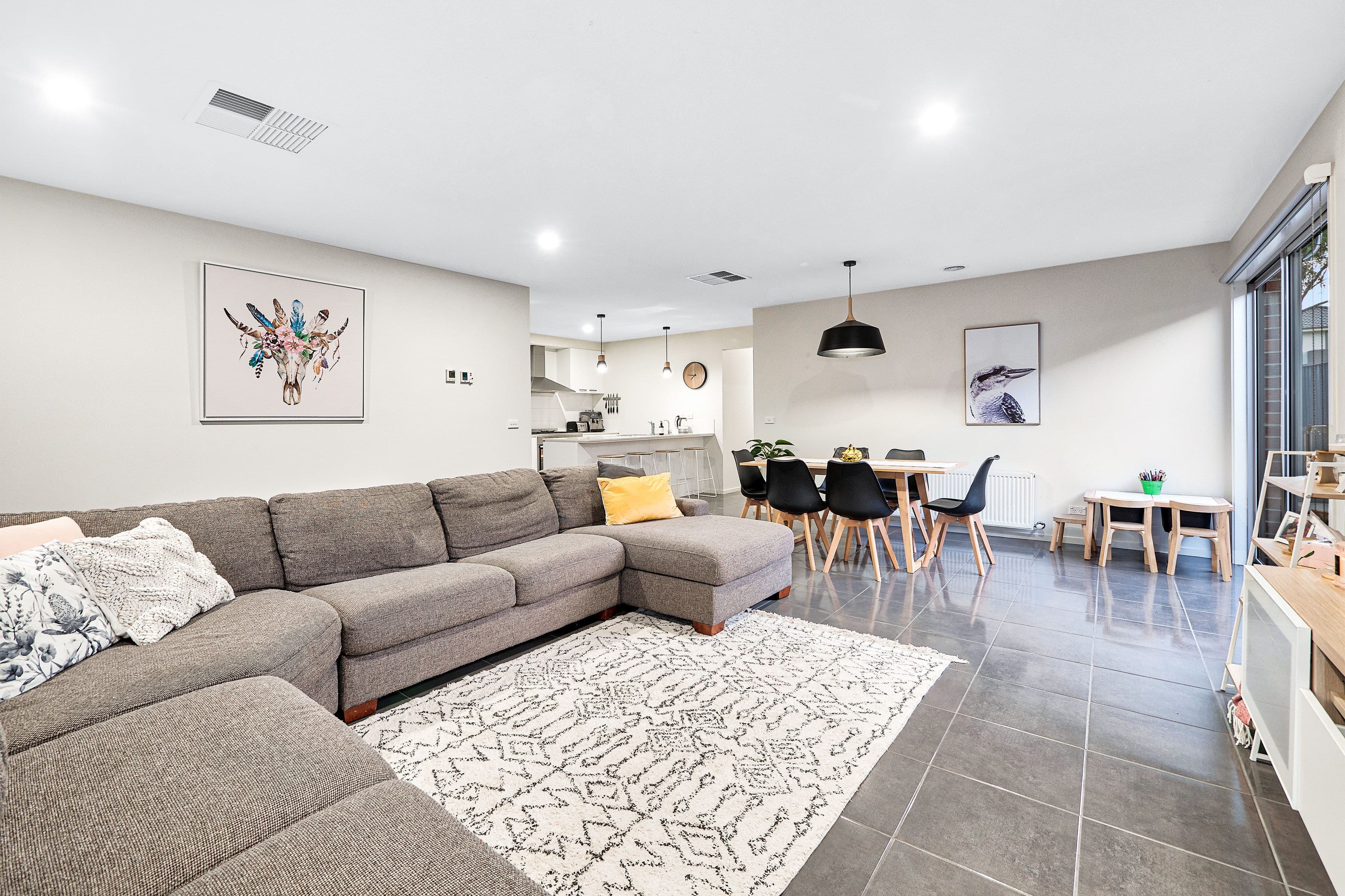20 Ranfurlie Boulevard, Cranbourne West VIC 3977, Cranbourne West - Thumbnail 7