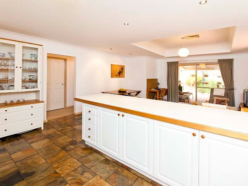 24 Cecil Street, GLEN FORREST WA 6071, Glen Forrest - Thumbnail 7