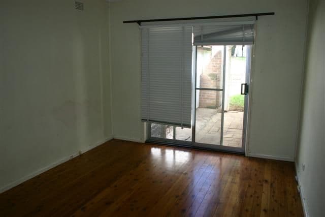 11 Dremeday Street, NORTHMEAD NSW 2152, Northmead - Thumbnail 2