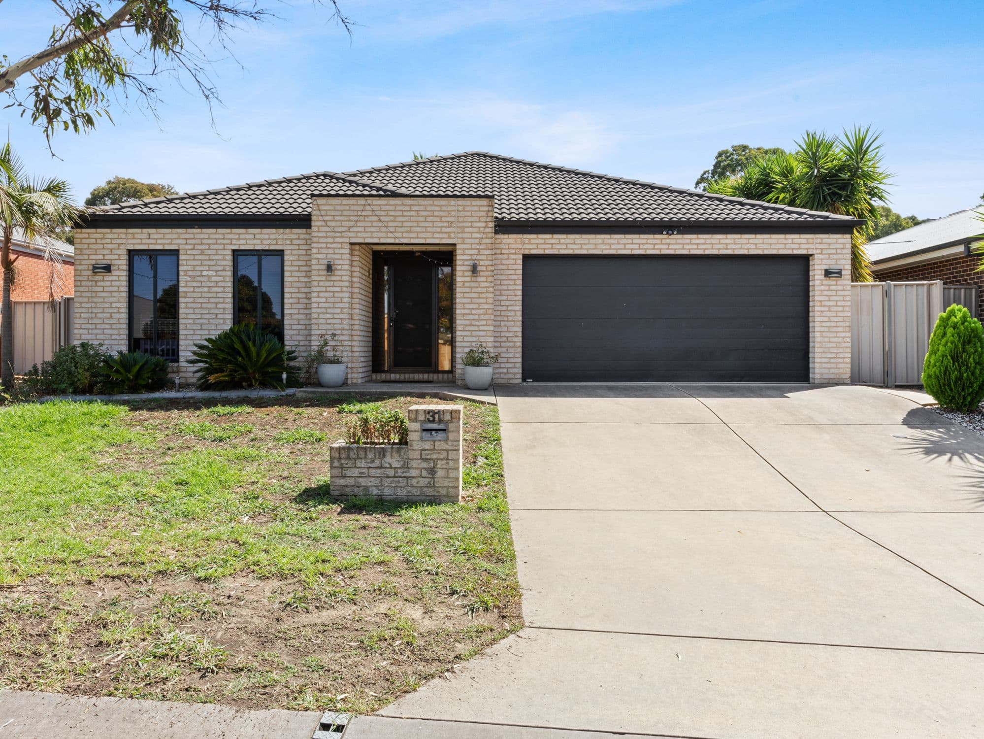 31 Chafia Place, Lavington NSW 2641, Springdale Heights - Image 1