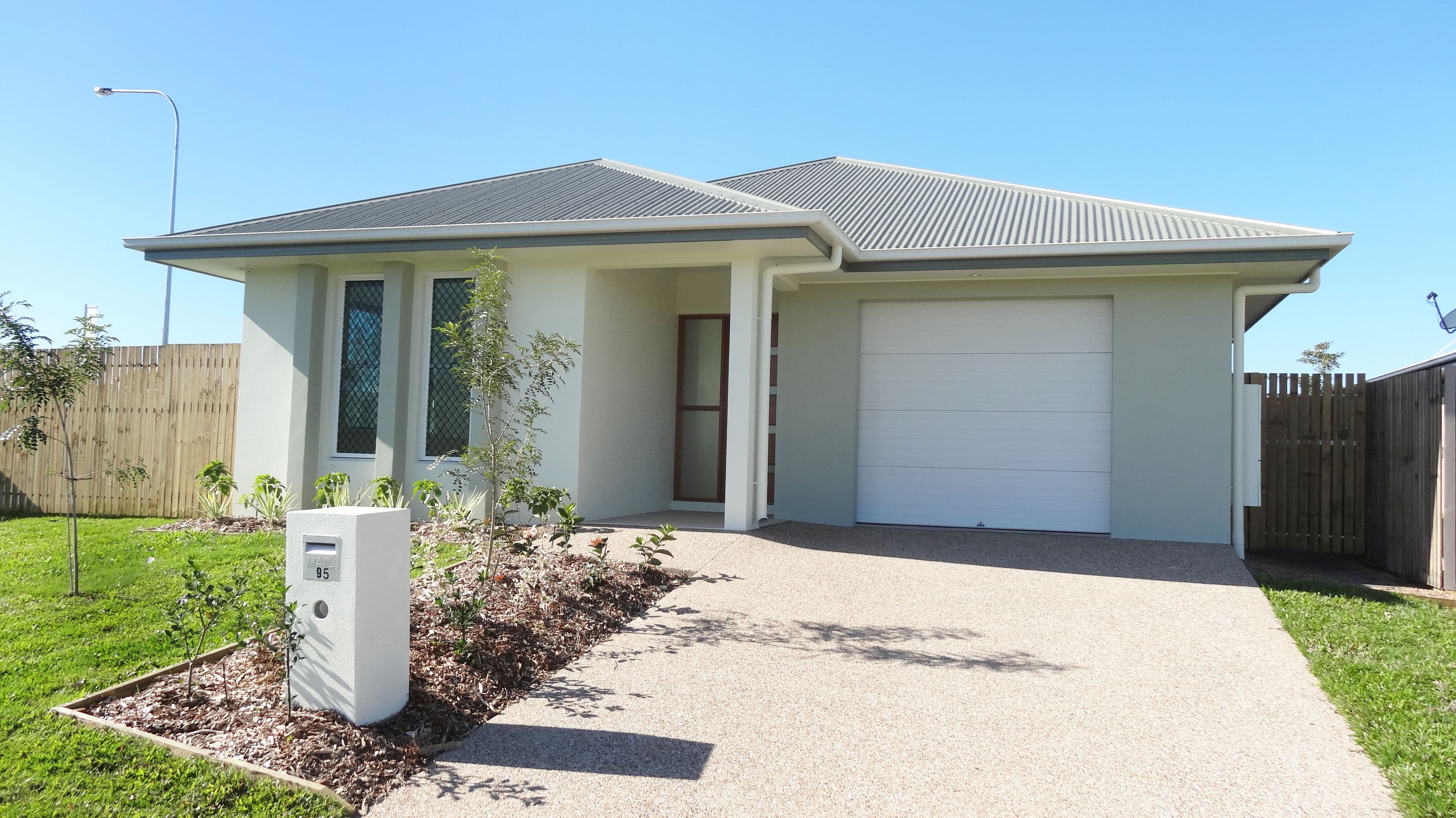 95 Monolith Circuit, Cosgrove QLD 4818, Cosgrove - Image 1