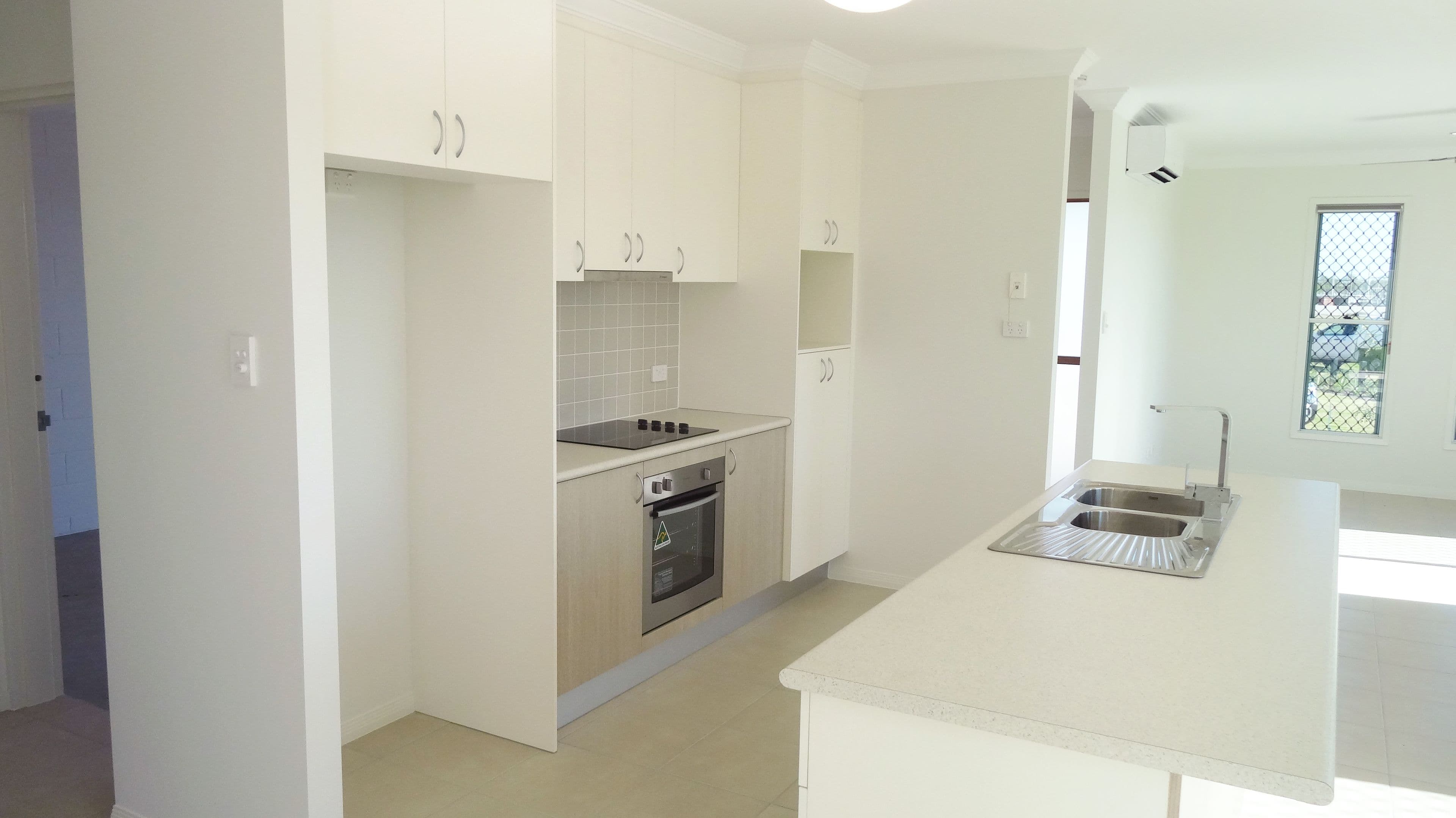 95 Monolith Circuit, Cosgrove QLD 4818, Cosgrove - Thumbnail 2