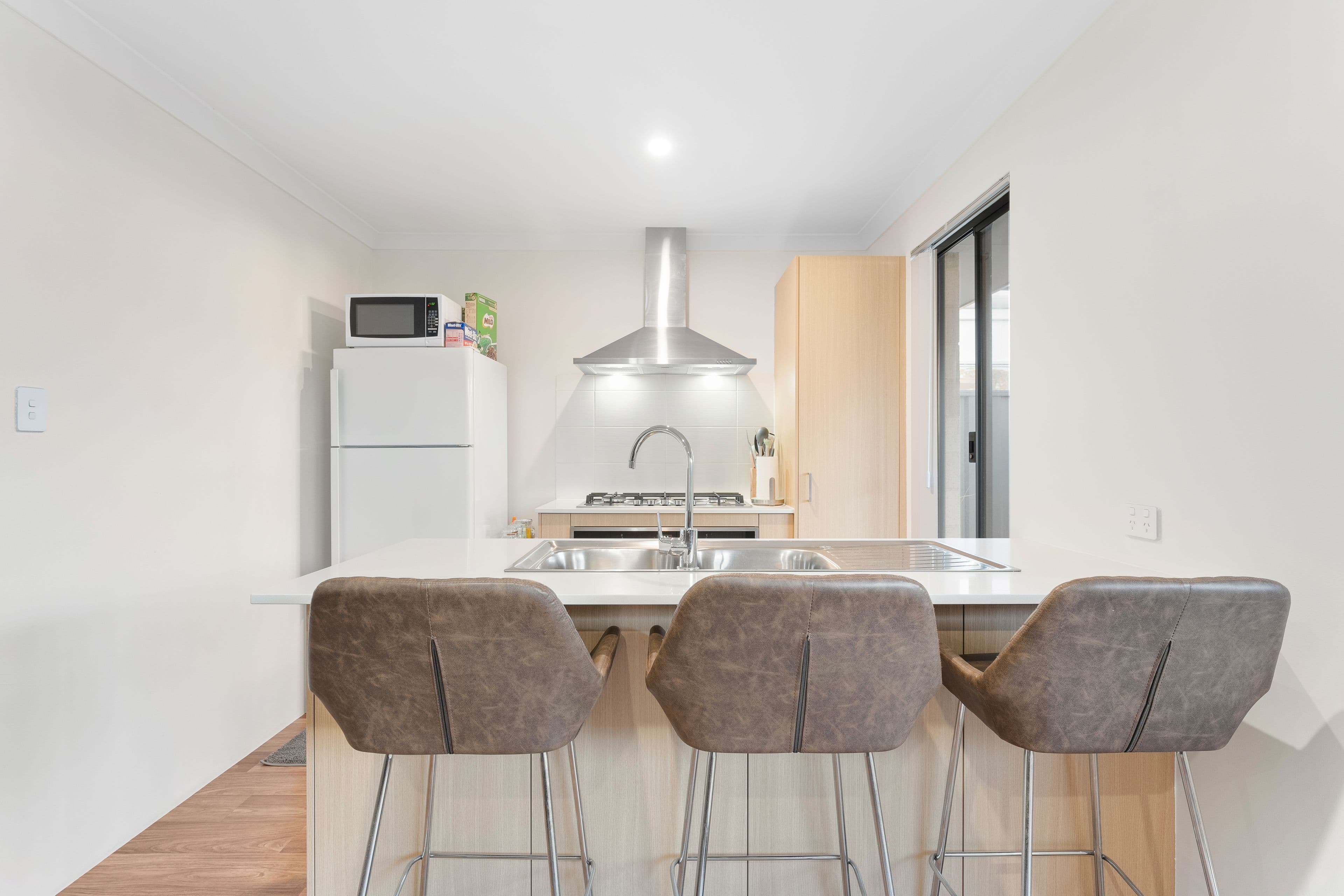 12 Furling Grove, Baldivis WA 6171, Baldivis - Thumbnail 2