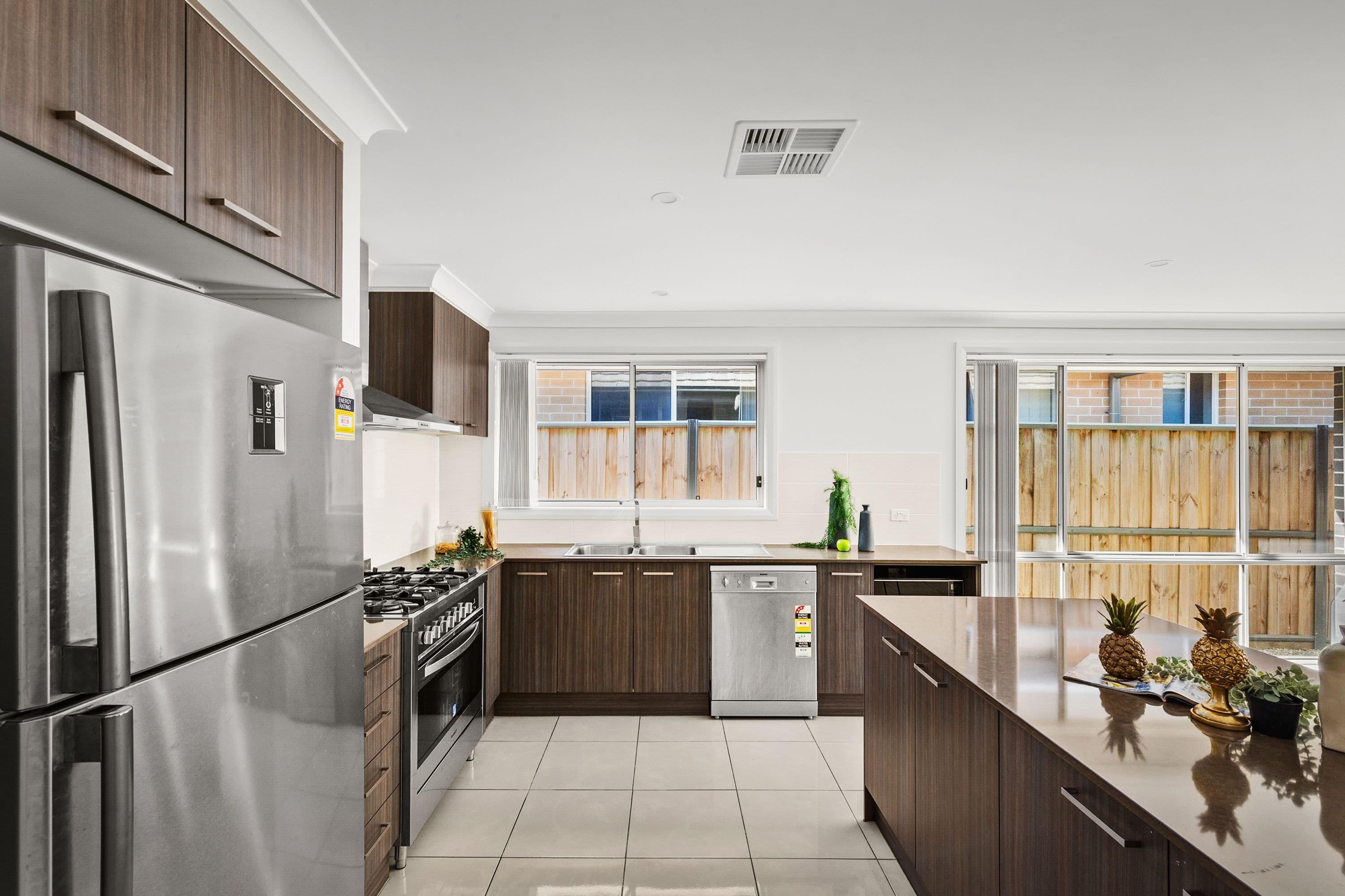 46 Trevor Housley Avenue, BUNGARRIBEE NSW 2767, Bungarribee - Thumbnail 4