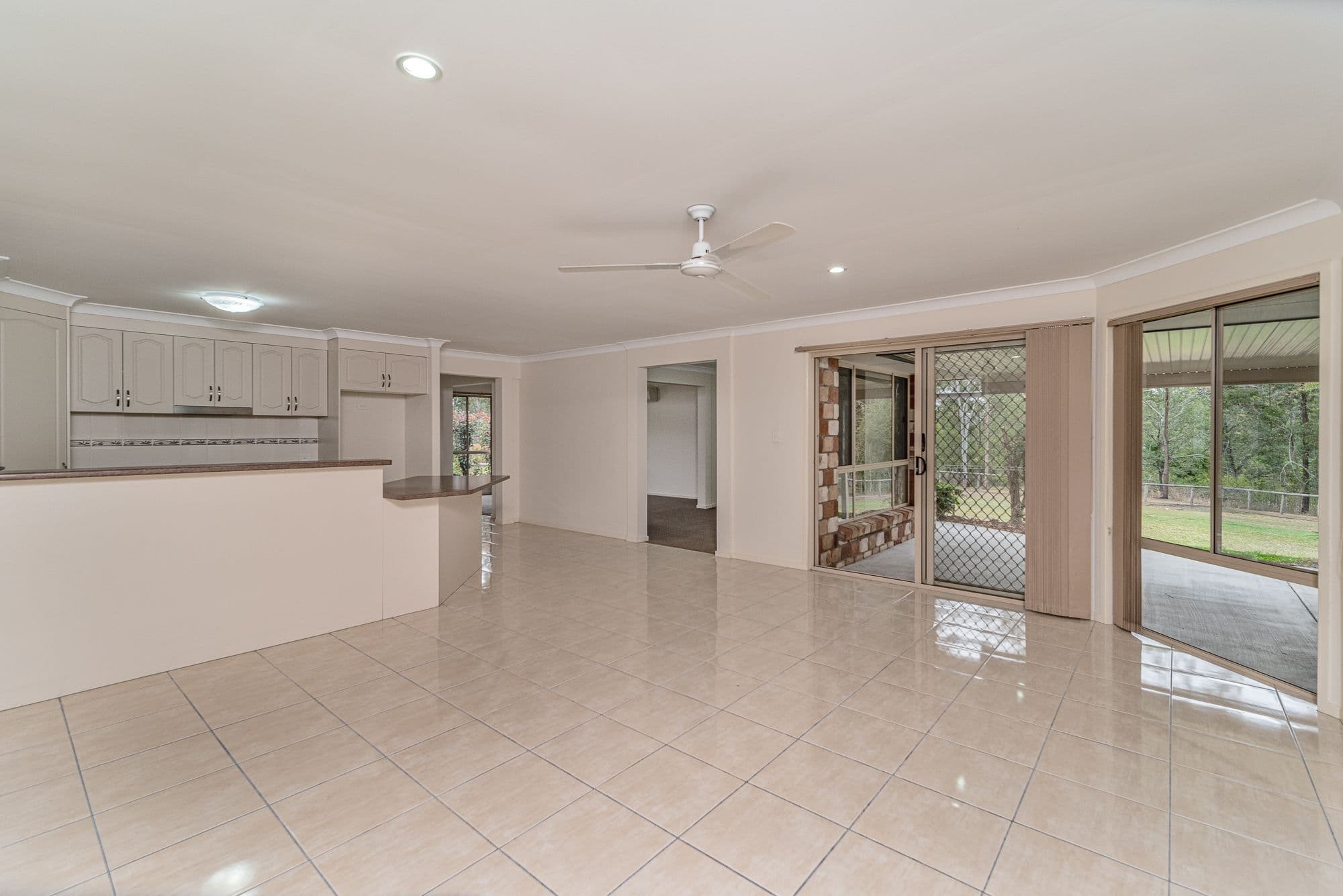 21-23 Strathmore Way, Gleneagle QLD 4285, Gleneagle - Thumbnail 3