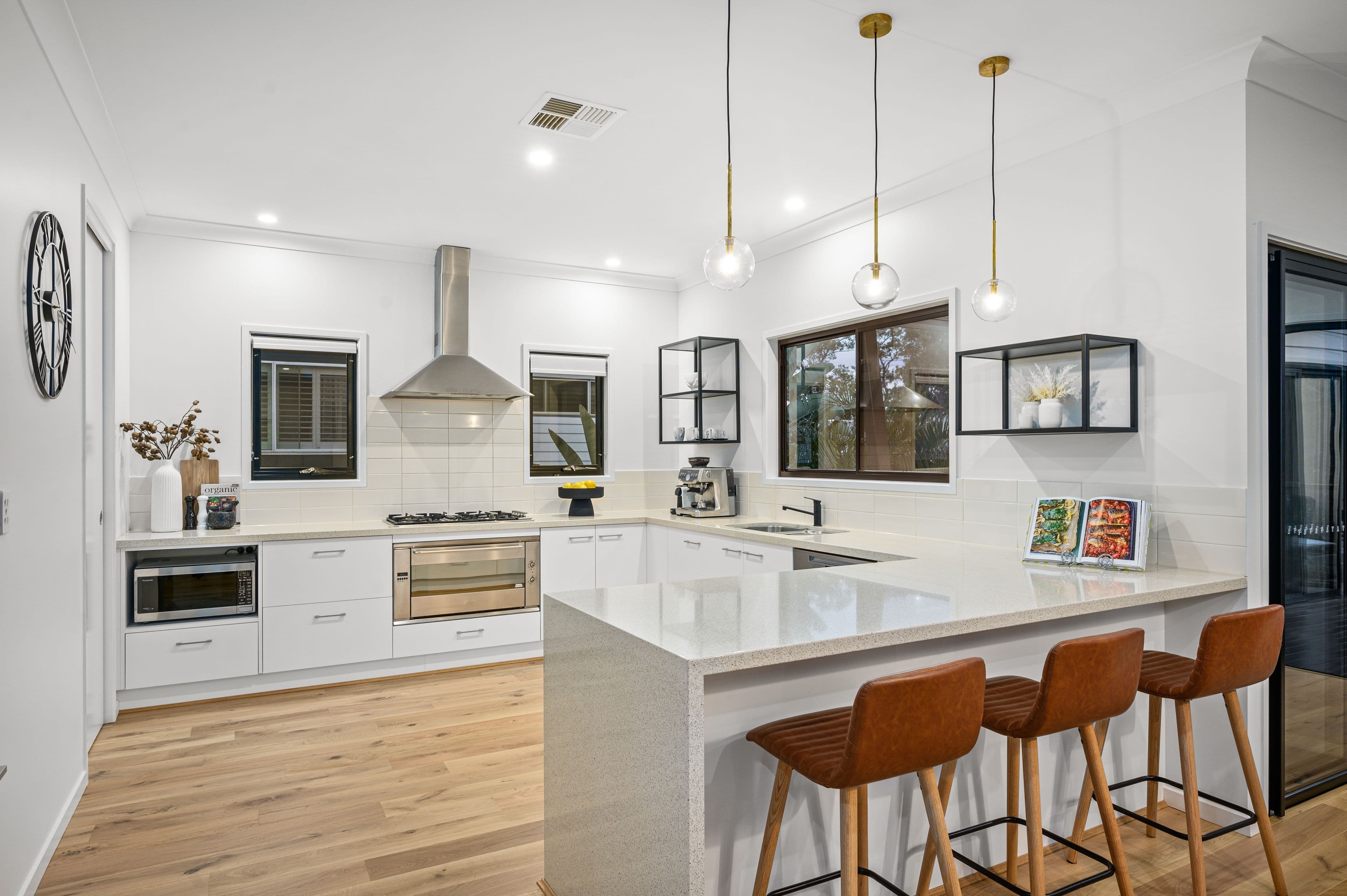 16 Canopy Court, Brookwater QLD 4300, Brookwater - Thumbnail 5