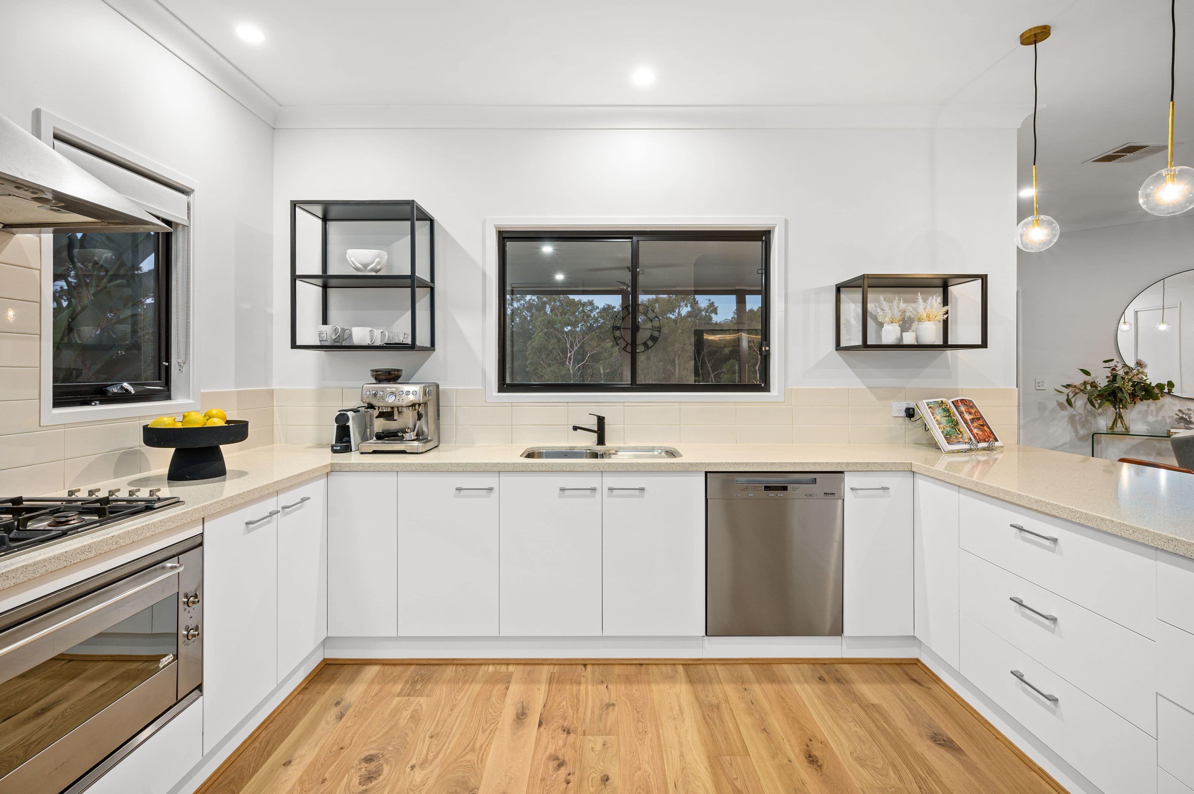 16 Canopy Court, Brookwater QLD 4300, Brookwater - Thumbnail 8