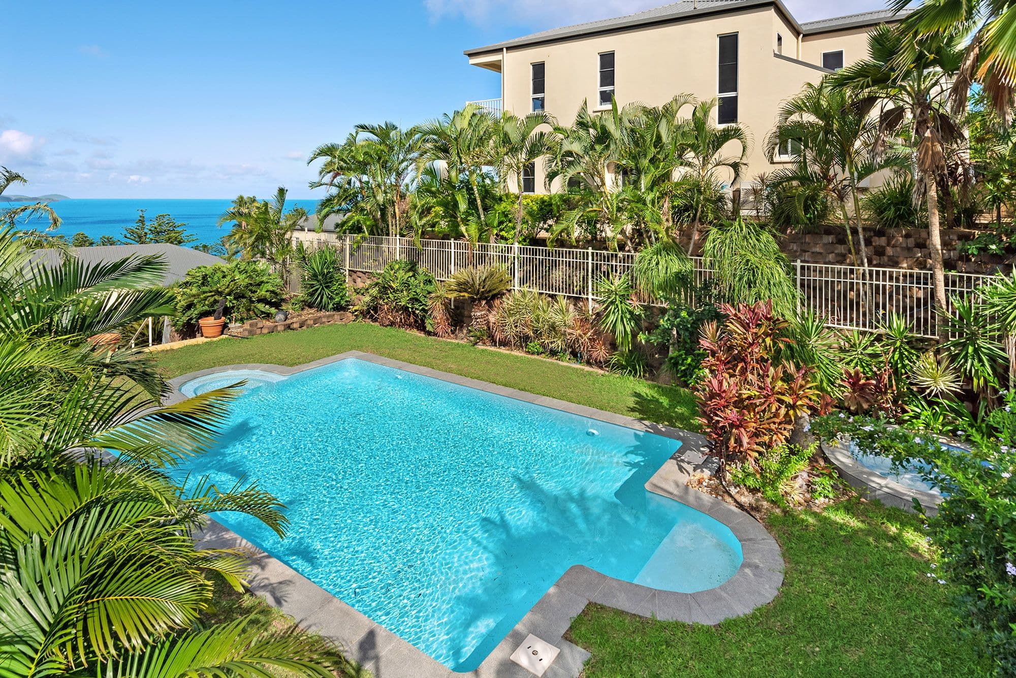 6 La Bella 1 Coral Sea Avenue, Hamilton Island QLD 4803, Hamilton Island - Thumbnail 8