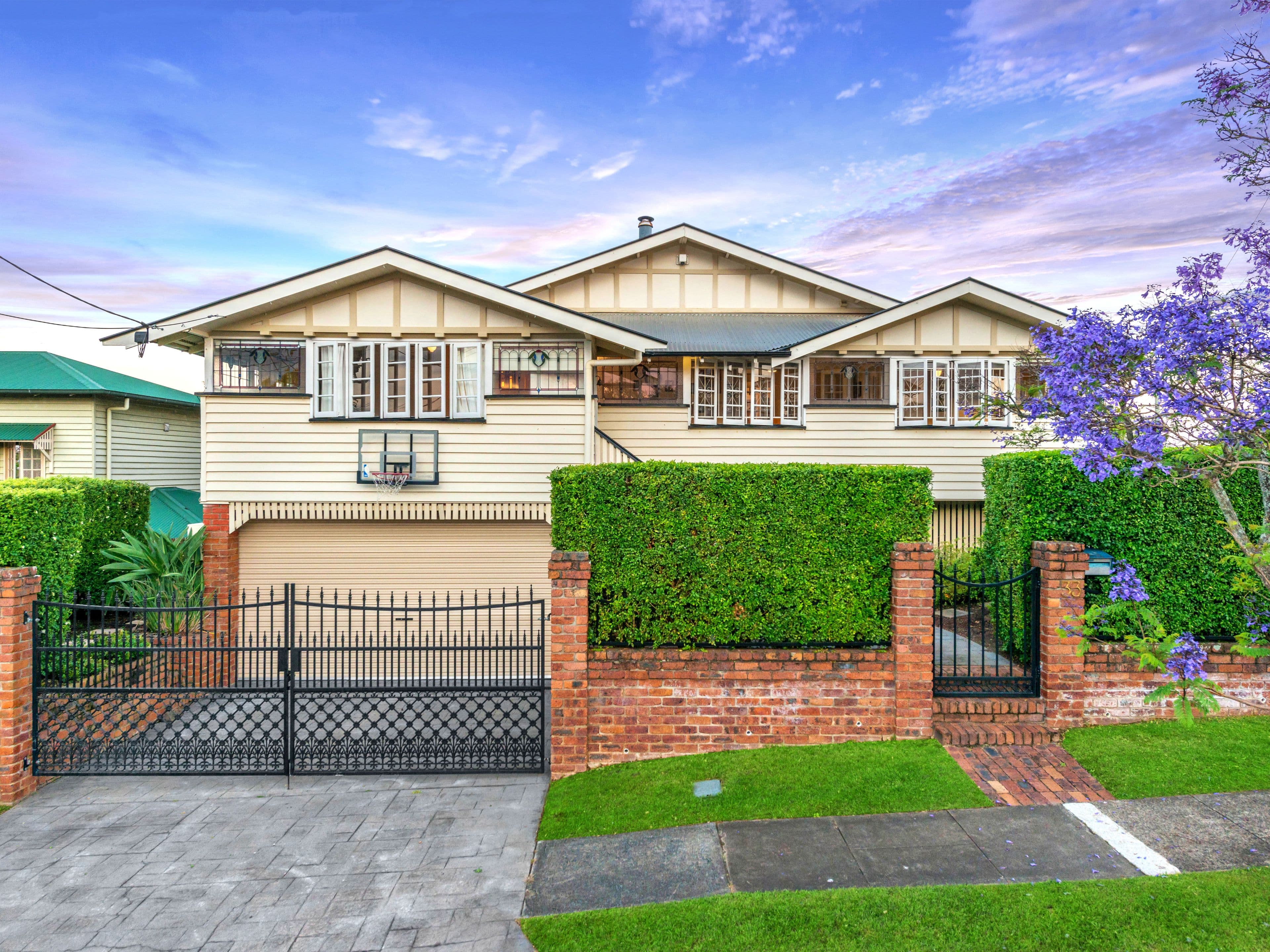 33 Ashgrove Crescent, Ashgrove QLD 4060, Ashgrove - Thumbnail 2