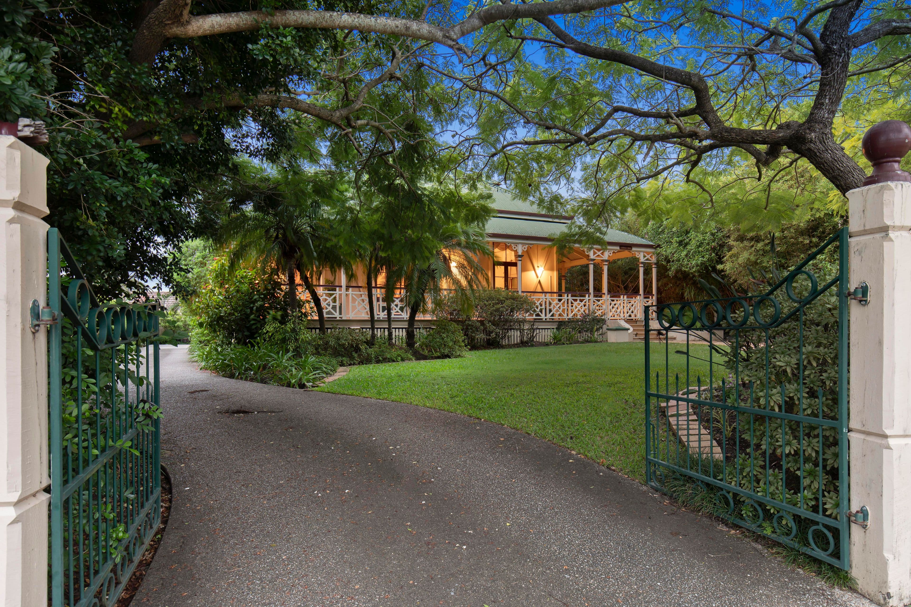 7 Mackay Street, Coorparoo QLD 4151, Coorparoo - Thumbnail 3