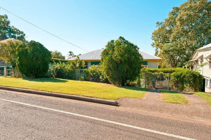 51 Woodend Road, WOODEND QLD 4305, Woodend - Thumbnail 2
