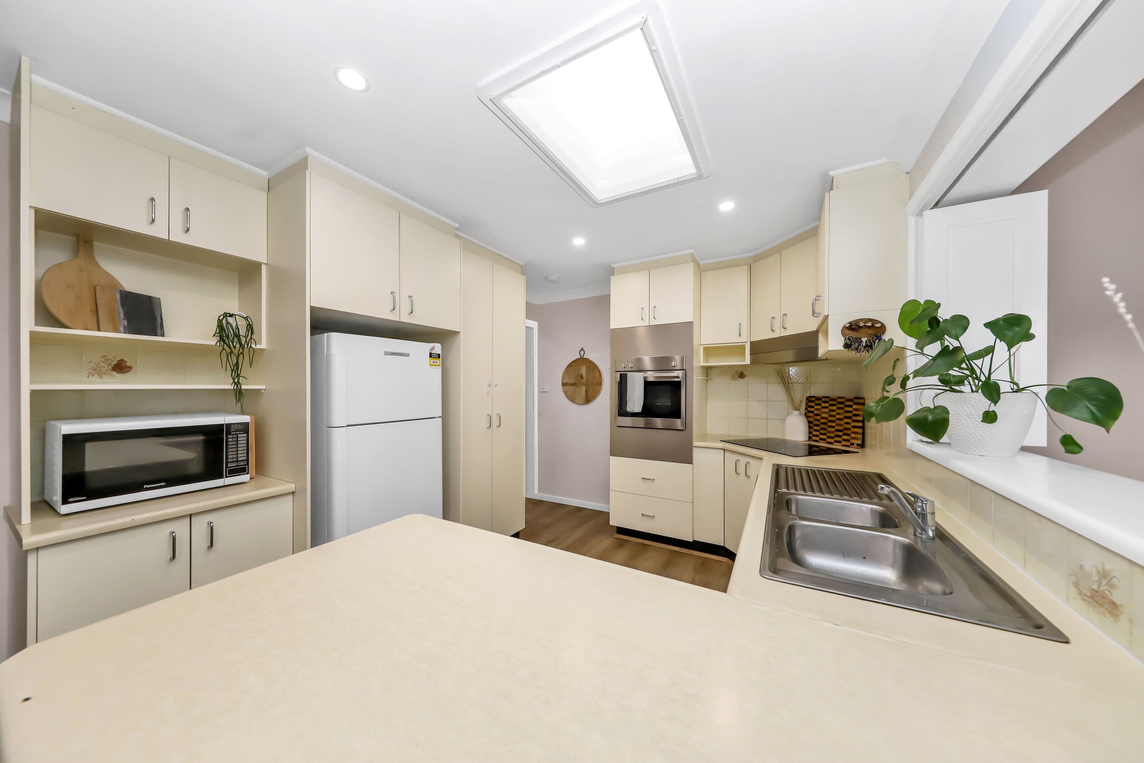 211 Simpson Street, Tumut NSW 2720, Tumut - Thumbnail 4