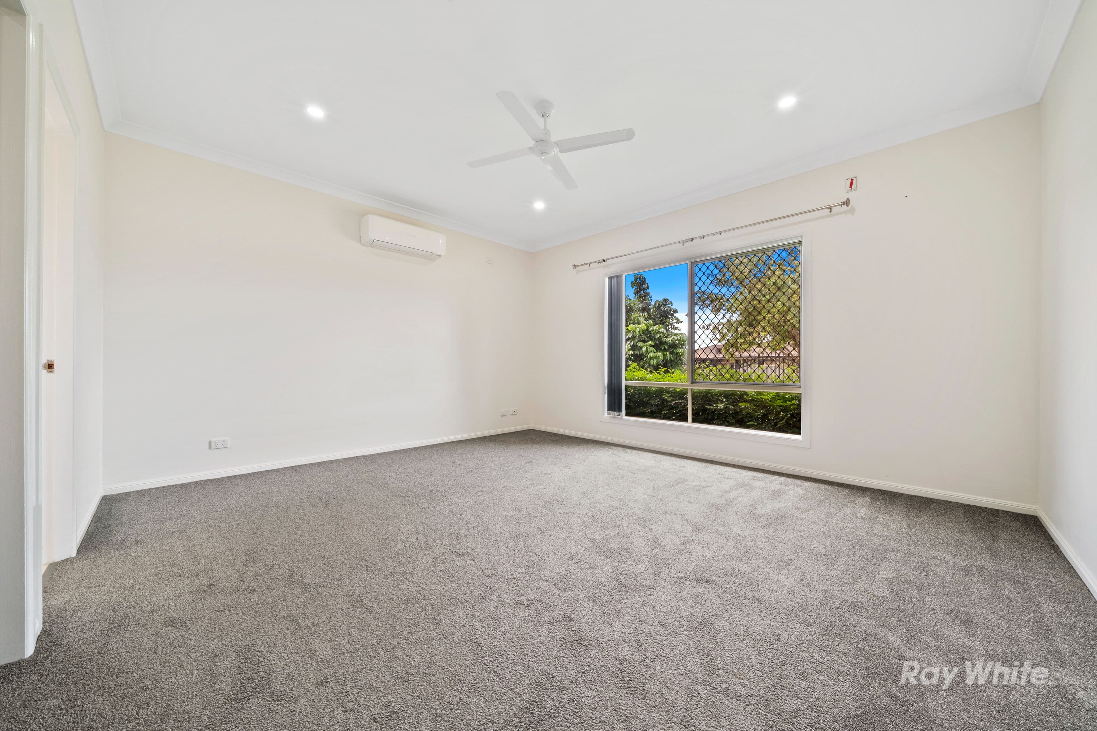 23 Rachel Drive, Crestmead QLD 4132, Crestmead - Thumbnail 3