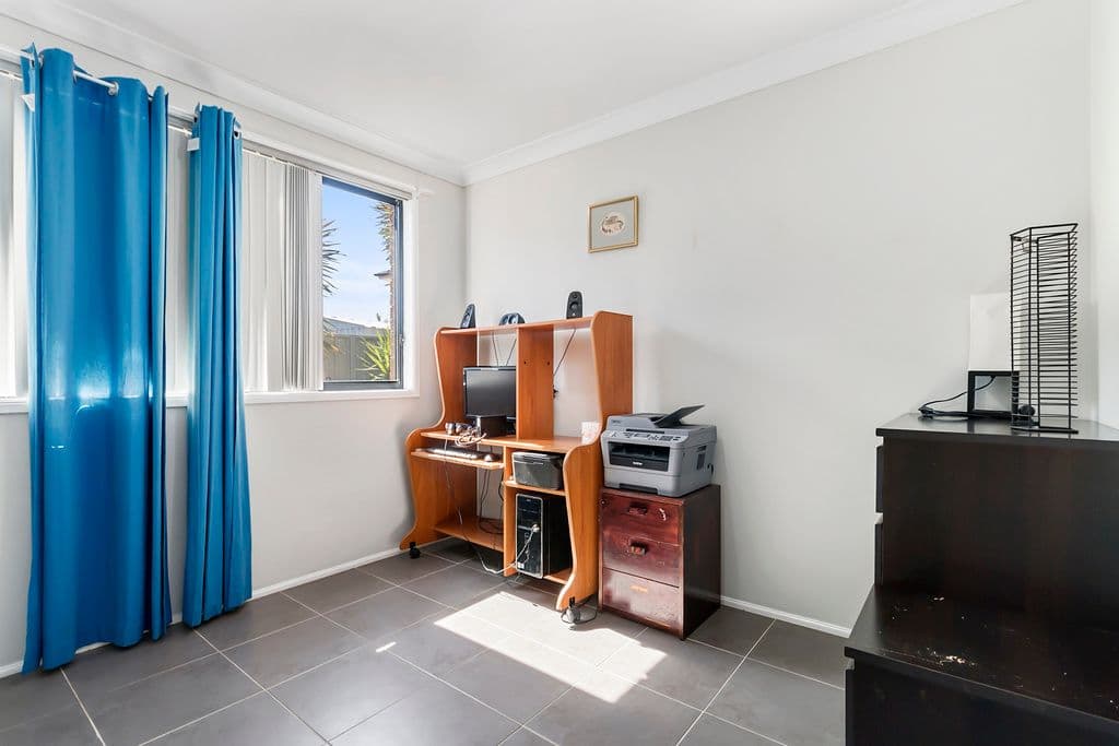 31 Rossini Drive, Hinchinbrook - Thumbnail 3