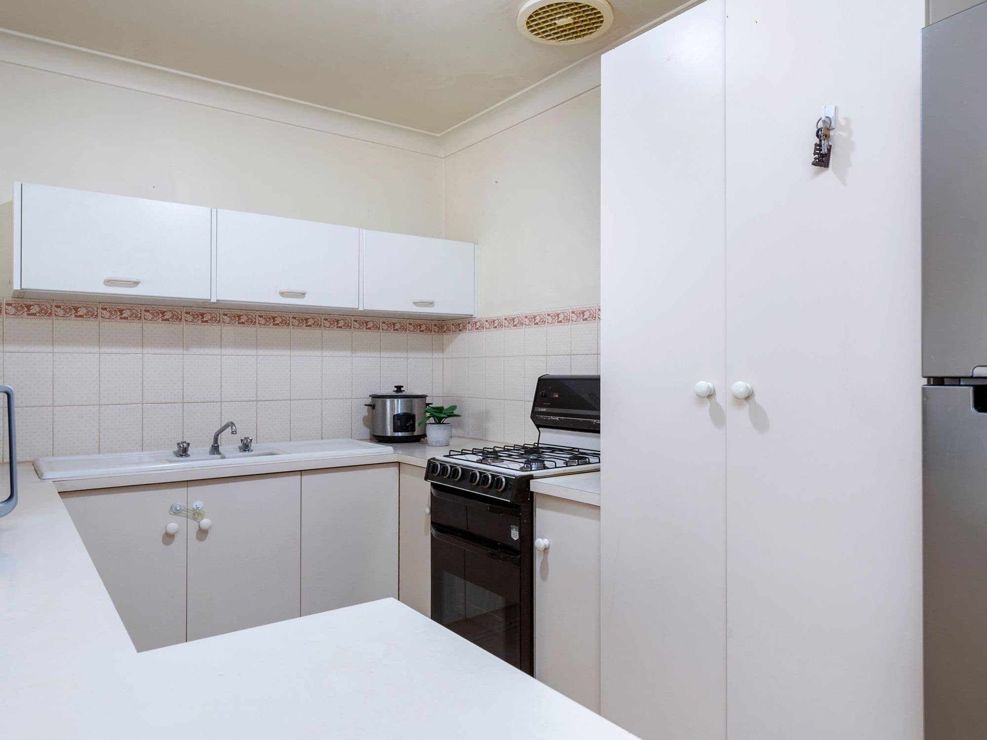 84A Nunyah Avenue, Park Holme SA 5043, Park Holme - Thumbnail 5