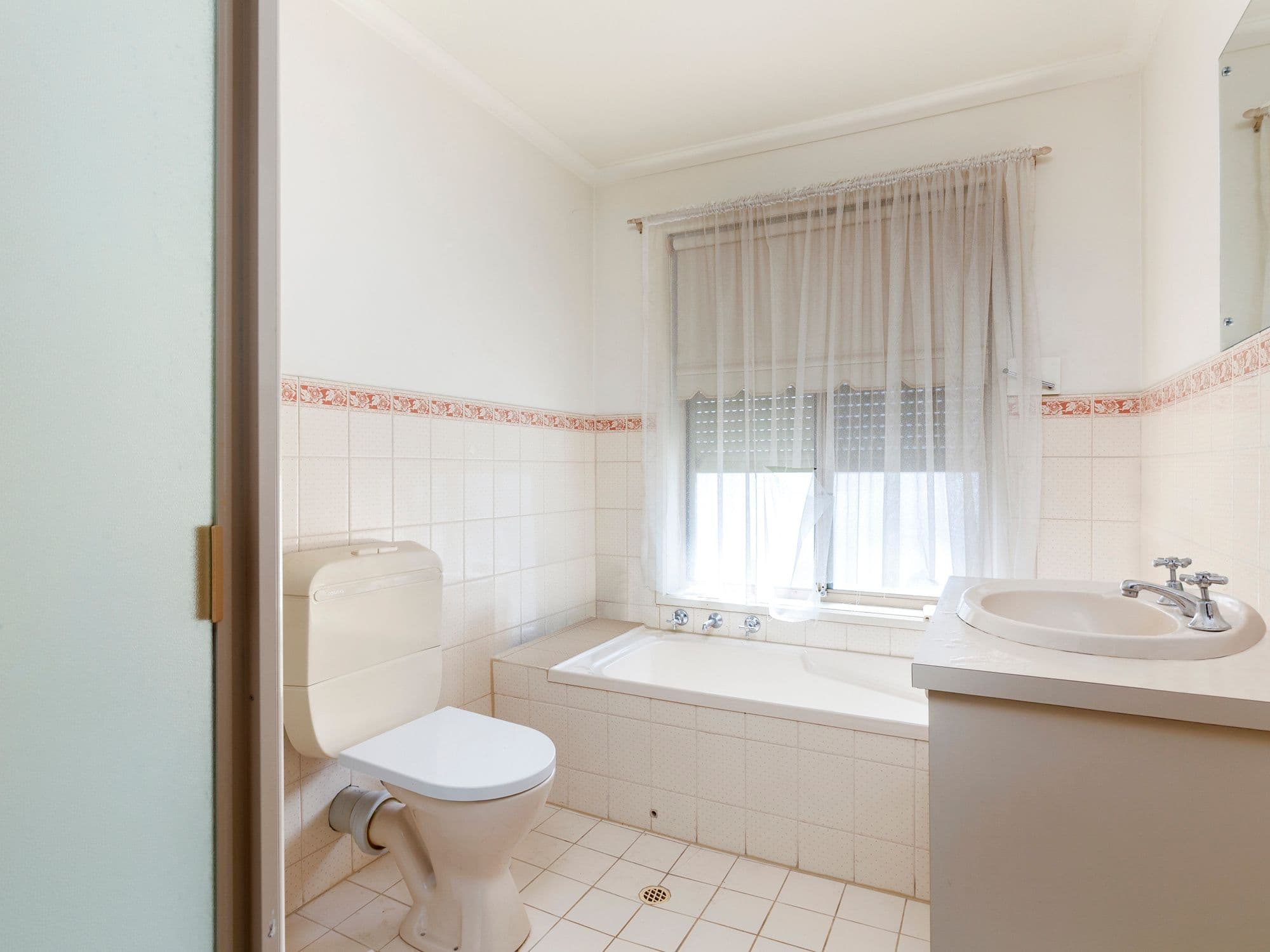 84A Nunyah Avenue, Park Holme SA 5043, Park Holme - Thumbnail 7