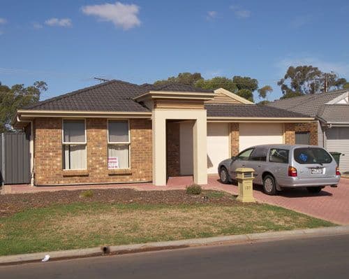 137 Lakeside Drive, ANDREWS FARM SA 5114, Andrews Farm - Image 1