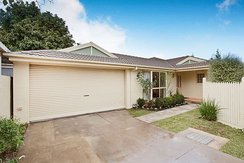 24 Damon Road, MOUNT WAVERLEY VIC 3149, Mount Waverley - Thumbnail 2
