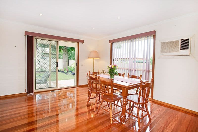 24 Damon Road, MOUNT WAVERLEY VIC 3149, Mount Waverley - Thumbnail 5