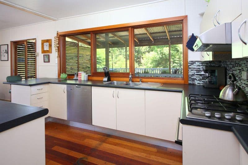 17 Helena Street, ASPLEY QLD 4034, Aspley - Thumbnail 5