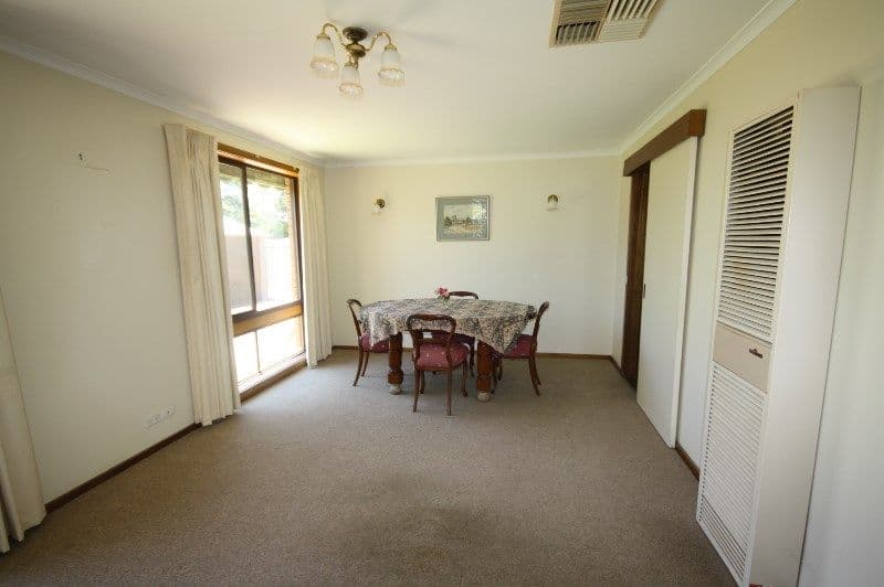 5 Lindsay Street, Rochester VIC 3561, Rochester - Thumbnail 2