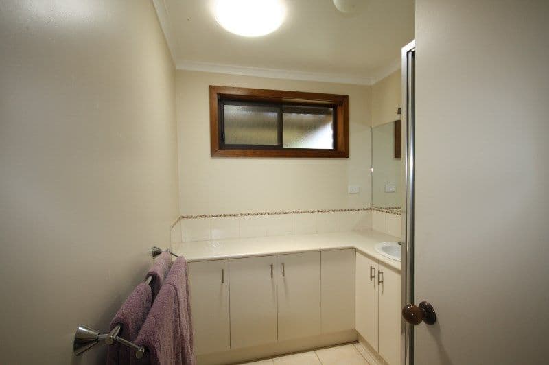 5 Lindsay Street, Rochester VIC 3561, Rochester - Thumbnail 7