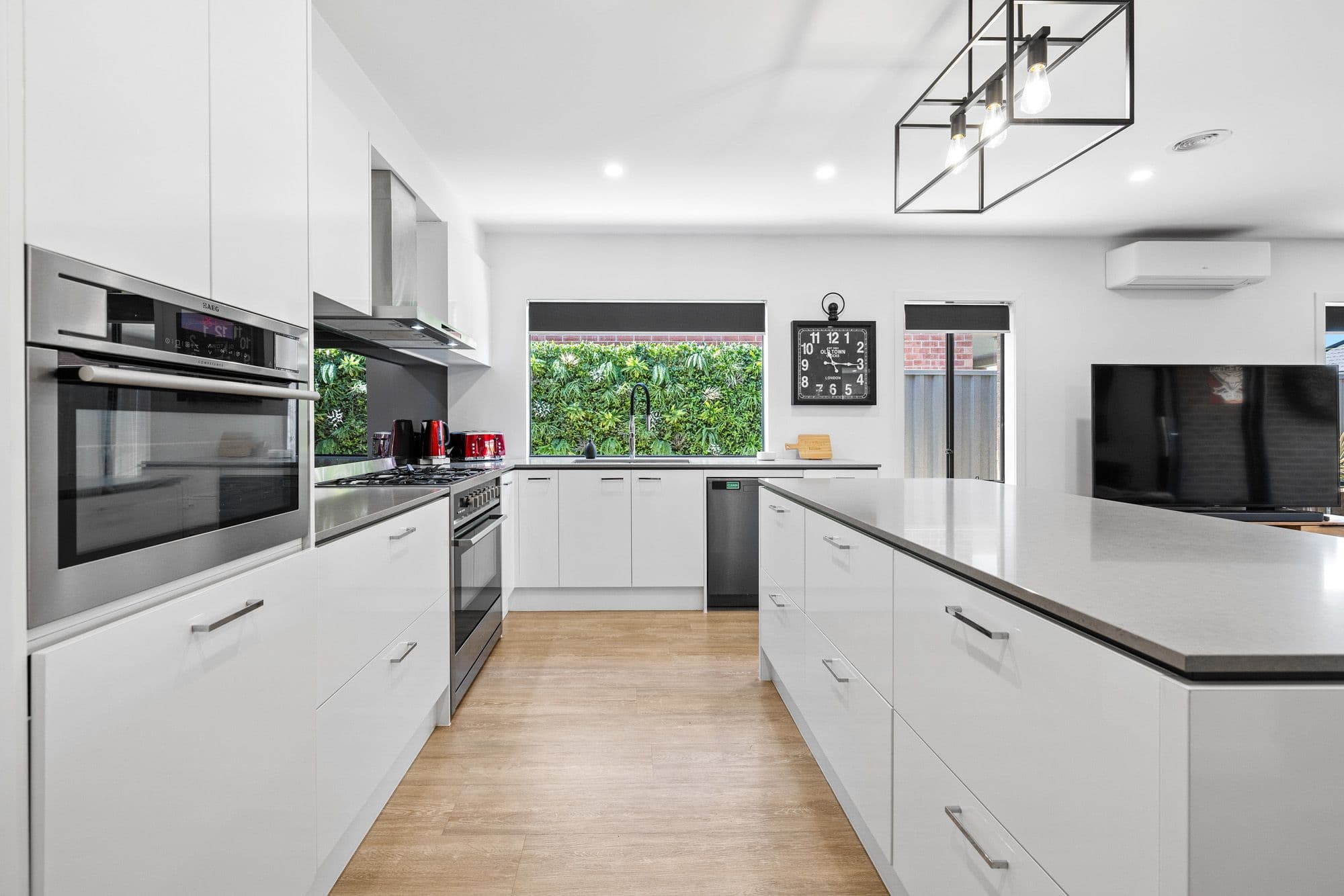 58 Rivella Circuit, Tarneit VIC 3029, Tarneit - Thumbnail 3