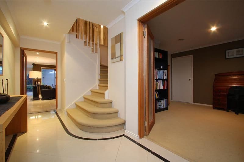 13 Lurline Street, BUNDOORA VIC 3083, Bundoora - Thumbnail 2